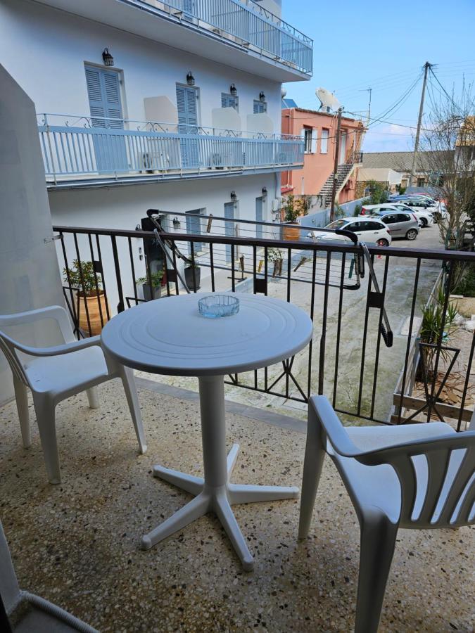 Madalenarooms Benitses  Dış mekan fotoğraf